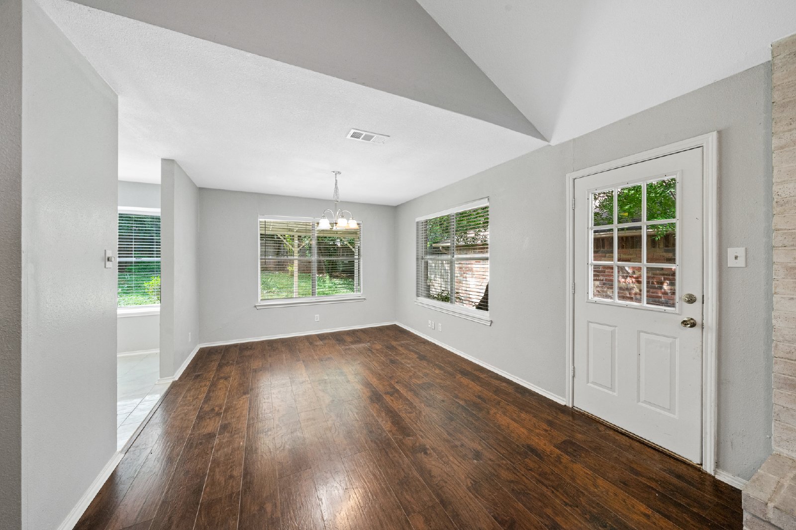 6110 Broadmeadow San Antonio, TX 78240 property image