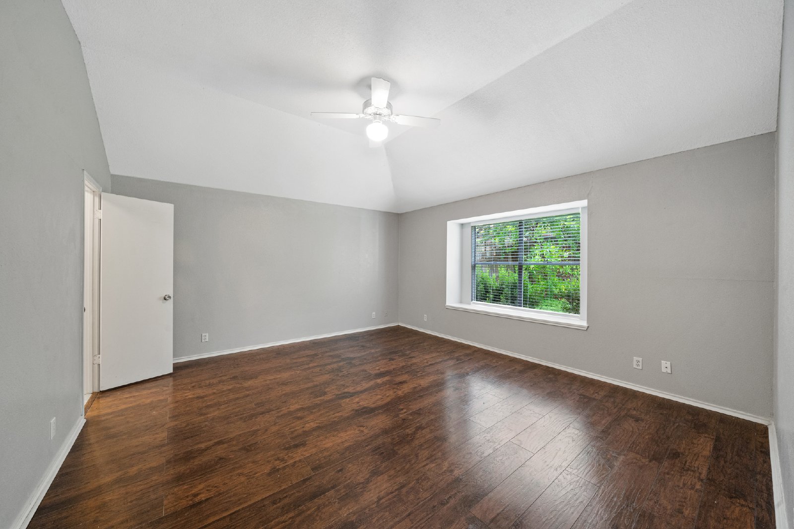 6110 Broadmeadow San Antonio, TX 78240 property image