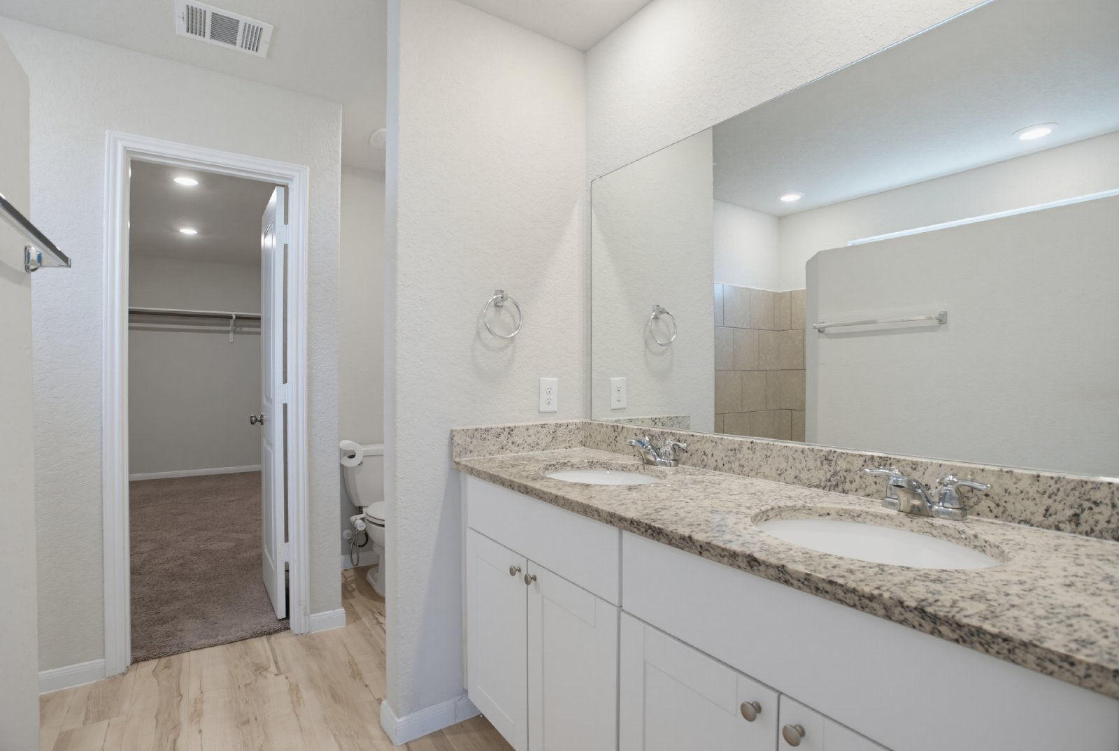 13138 Rosemary Cv, Saint Hedwig, TX 78152 property image