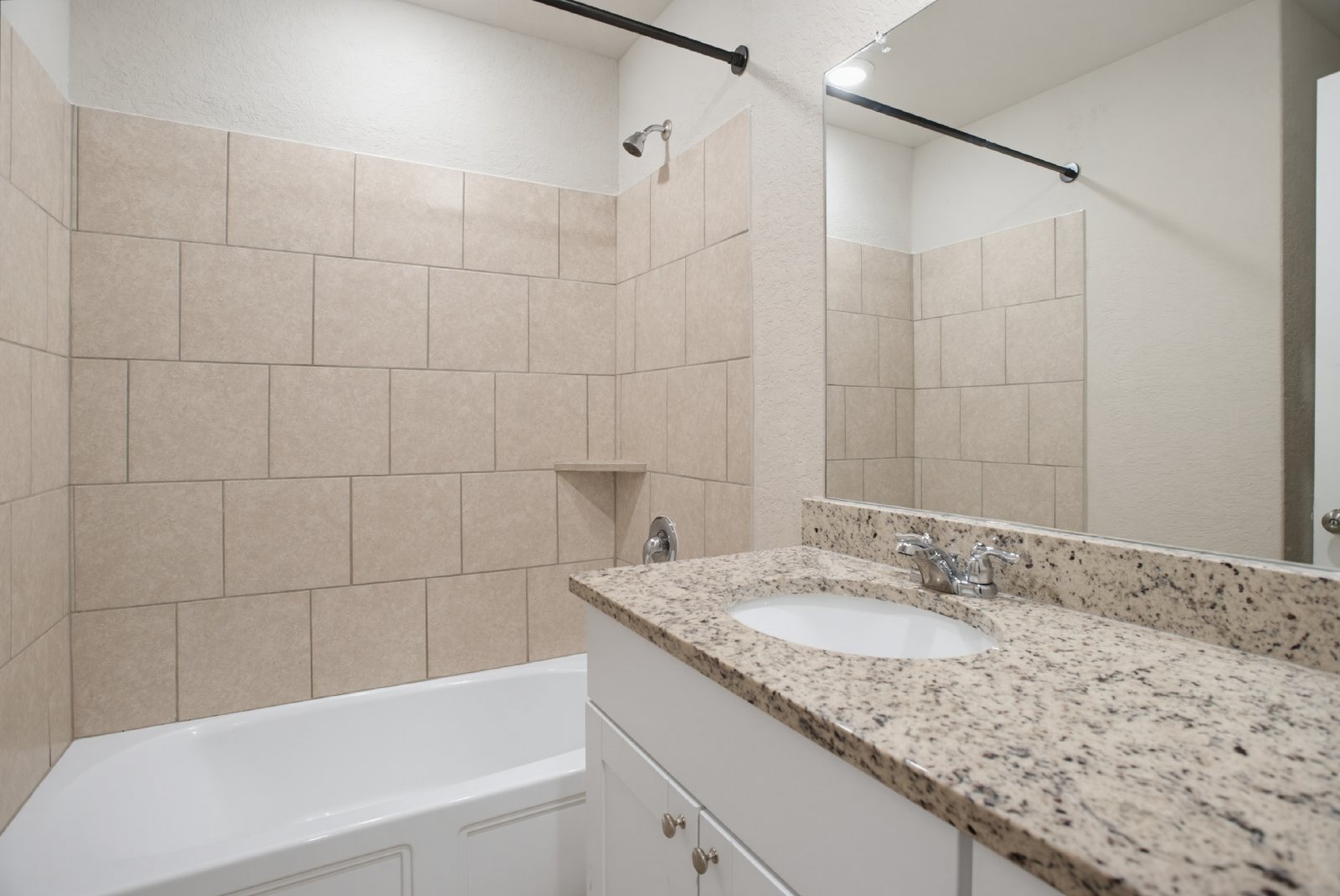 13138 Rosemary Cv, Saint Hedwig, TX 78152 property image