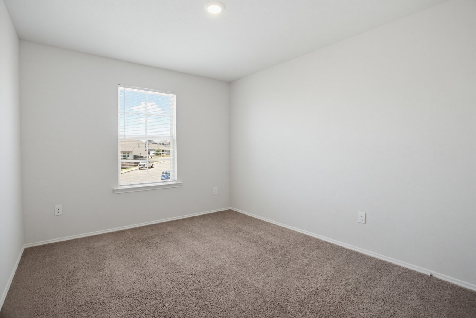 10803 Airman Dr, Converse, TX 78109 property image