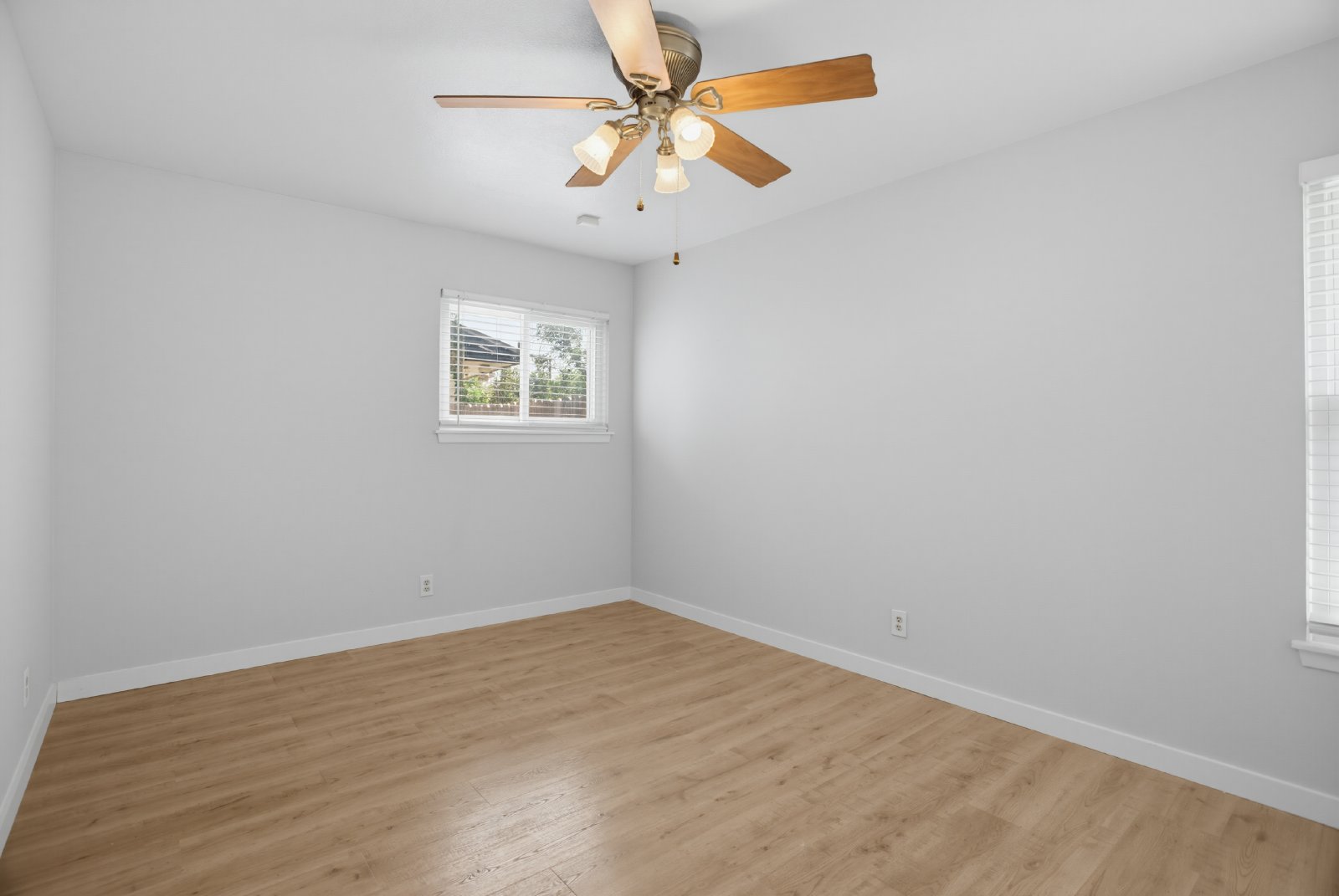 8315 Castle Creek Dr San Antonio, TX 78218 property image