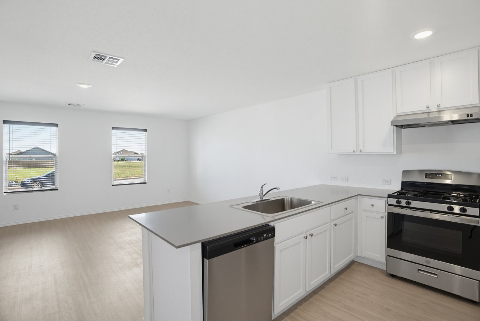 11711 Field Briar, Converse, TX 78109 property image