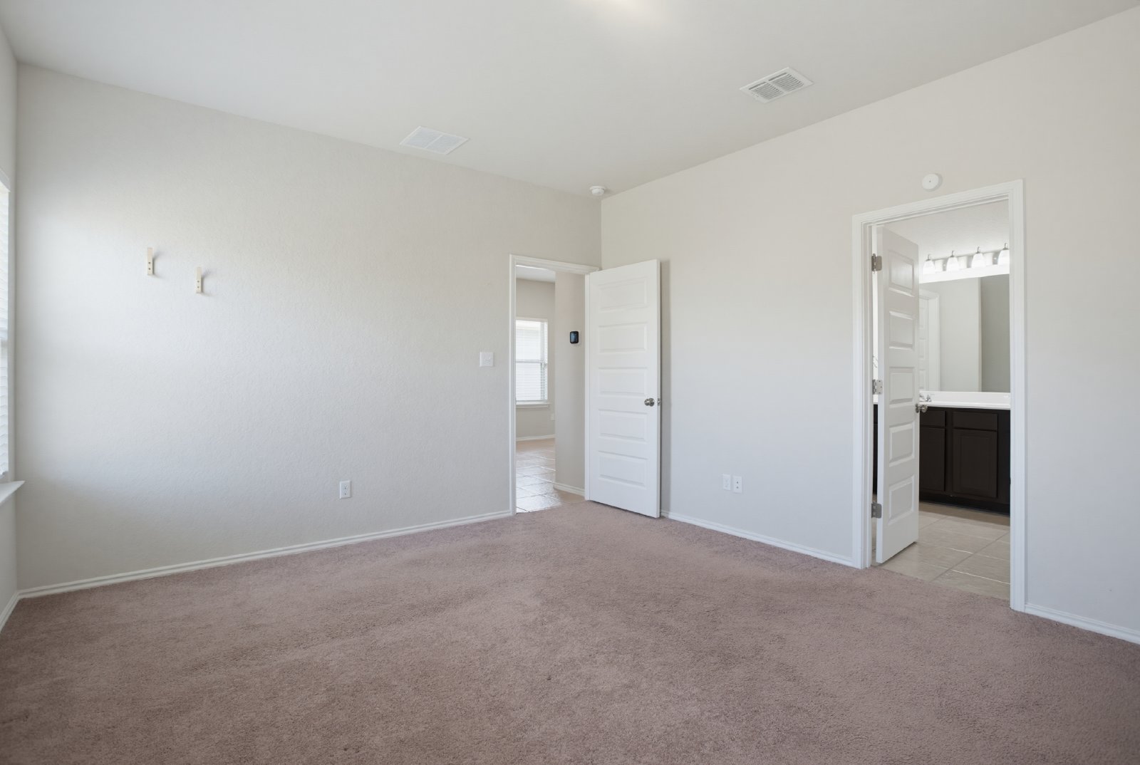 7714 Abbey Pl San Antonio, TX 78239 property image