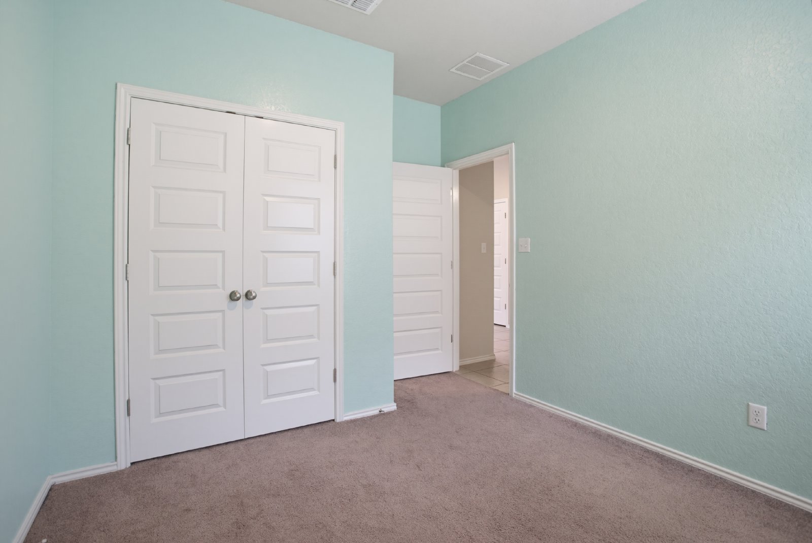 7714 Abbey Pl San Antonio, TX 78239 property image