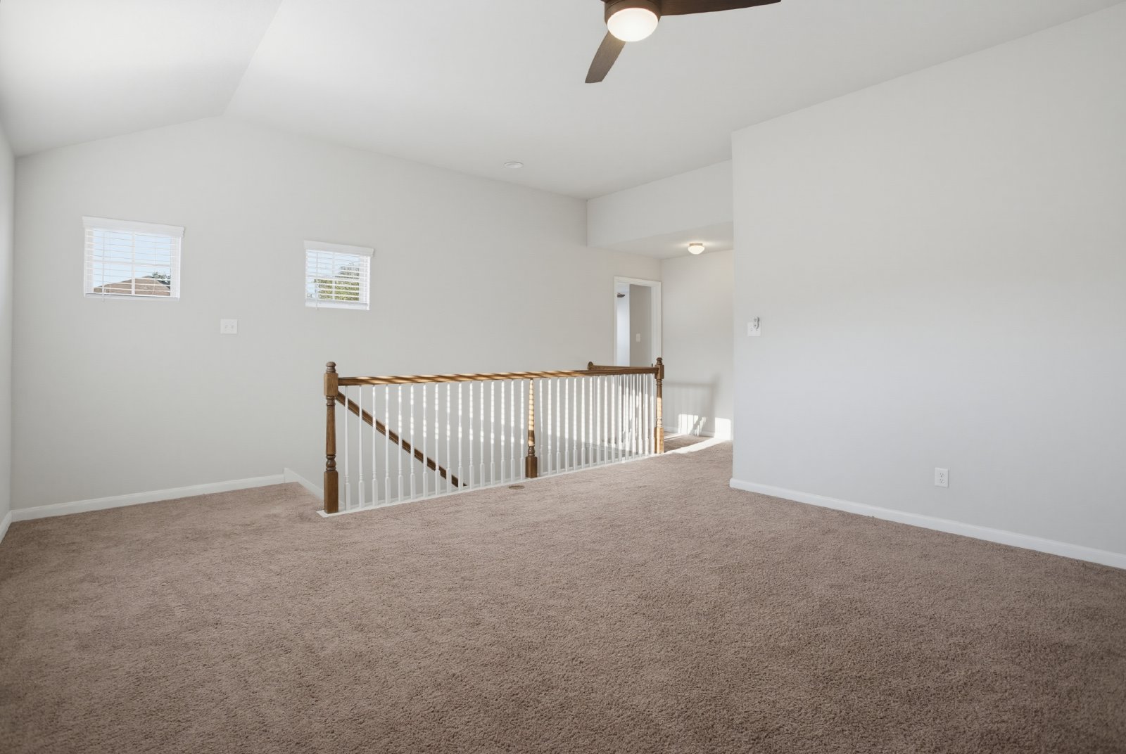15136 Pandion Dr, San Antonio, TX 78245 property image