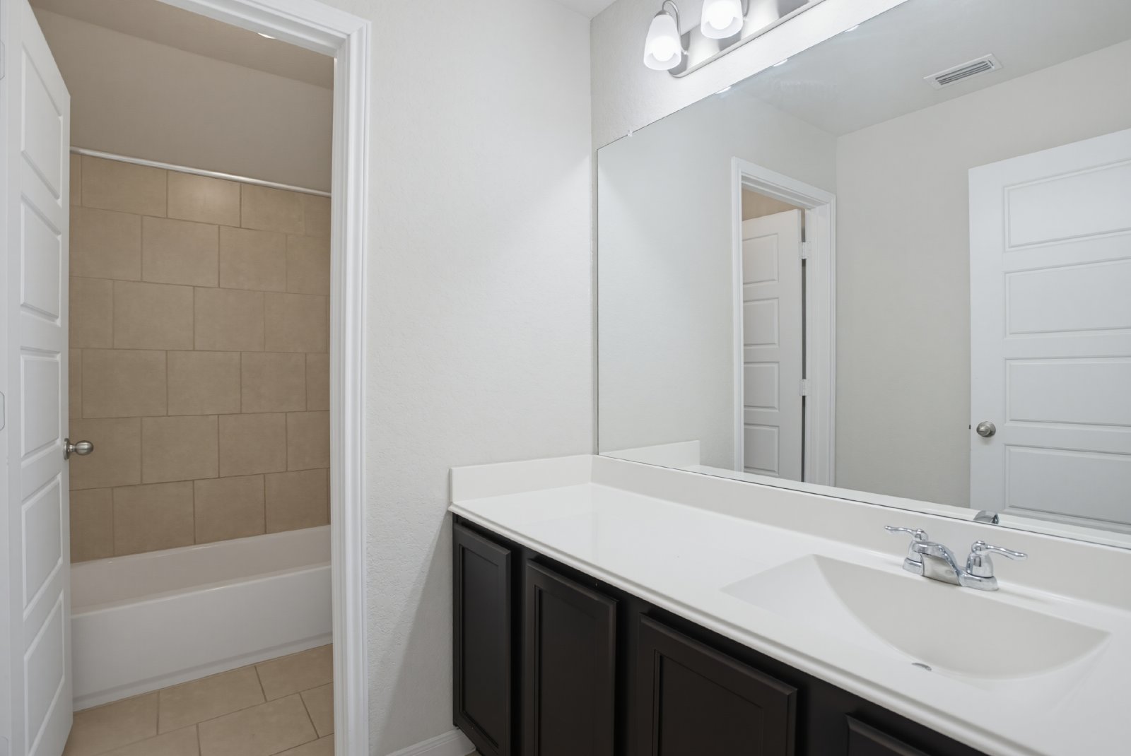 15136 Pandion Dr, San Antonio, TX 78245 property image