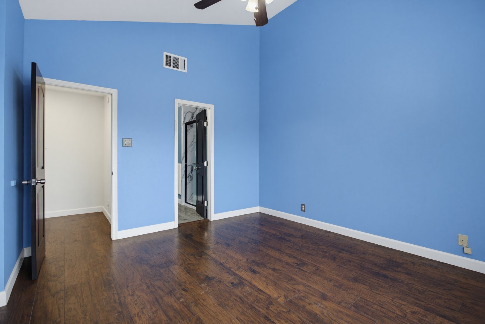 69 Chapel Hill Cir, San Antonio, TX 78240 property image