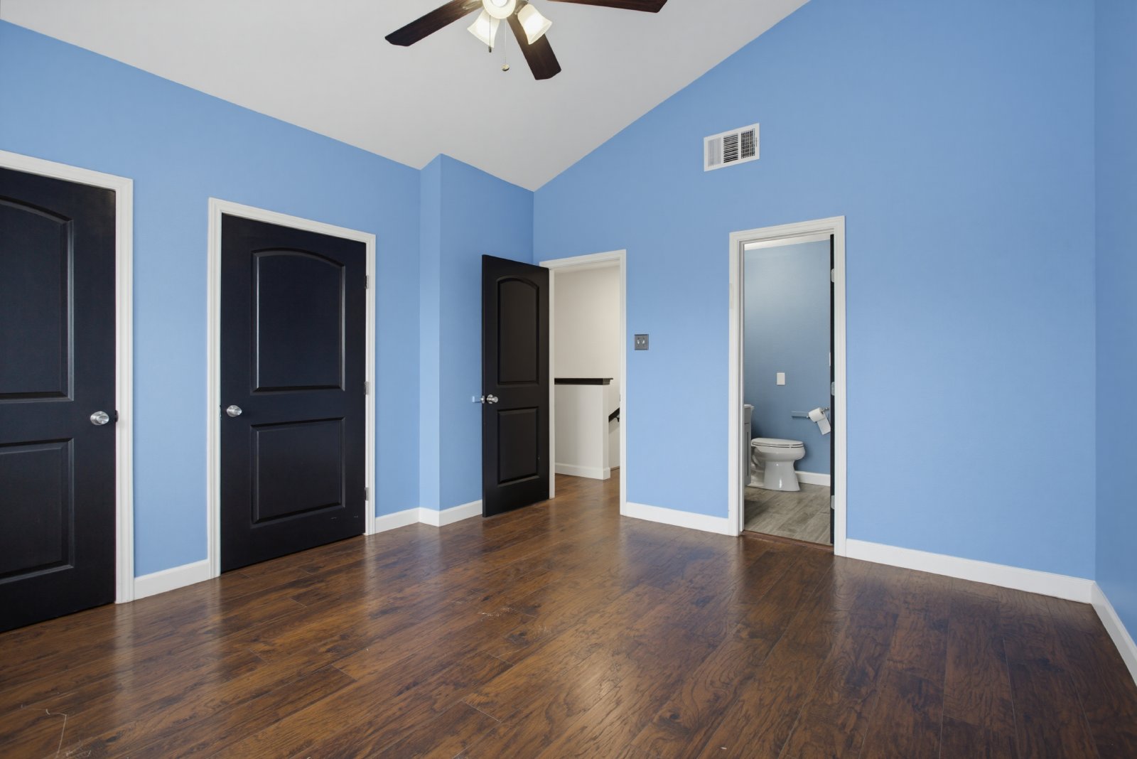 69 Chapel Hill Cir, San Antonio, TX 78240 property image