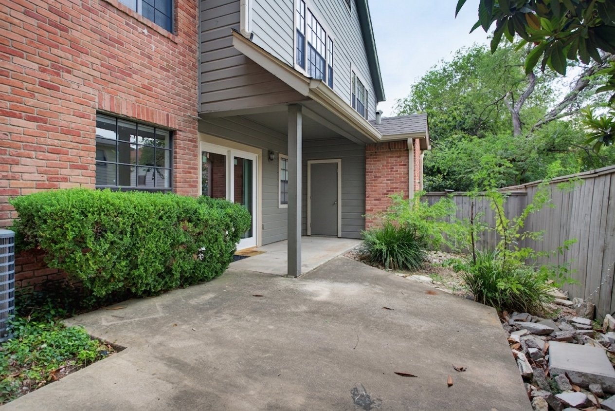 69 Chapel Hill Cir, San Antonio, TX 78240 property image