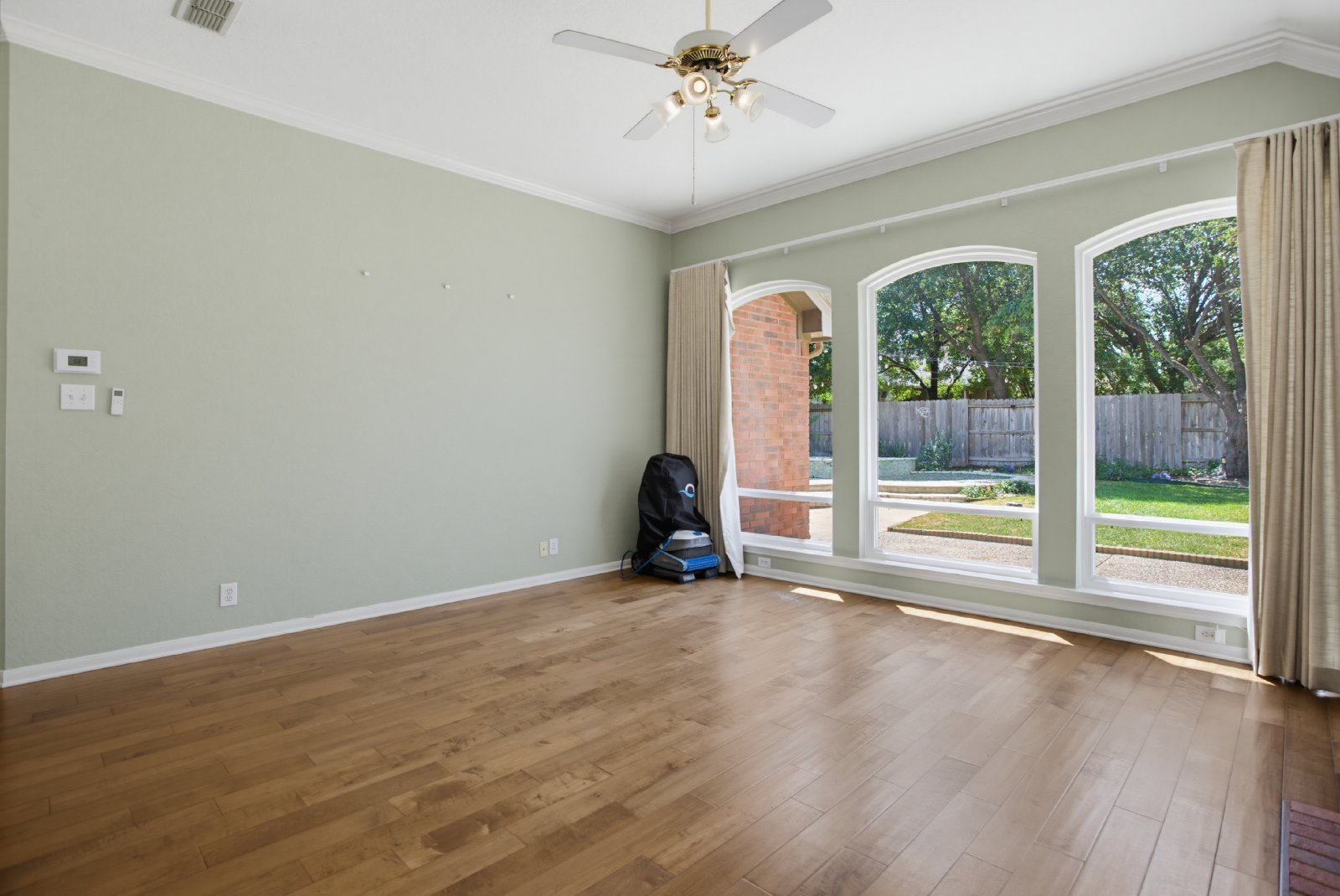 2042 Thicket Trail, San Antonio, TX 78248 property image