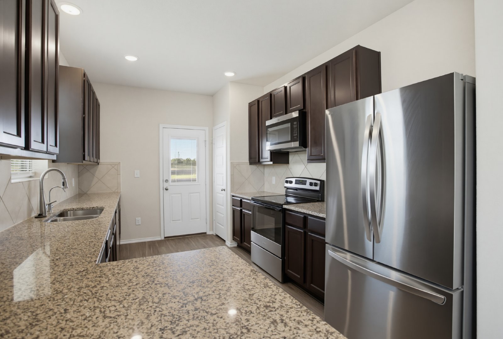 10038 Boulder Opal, San Antonio TX 78245 property image