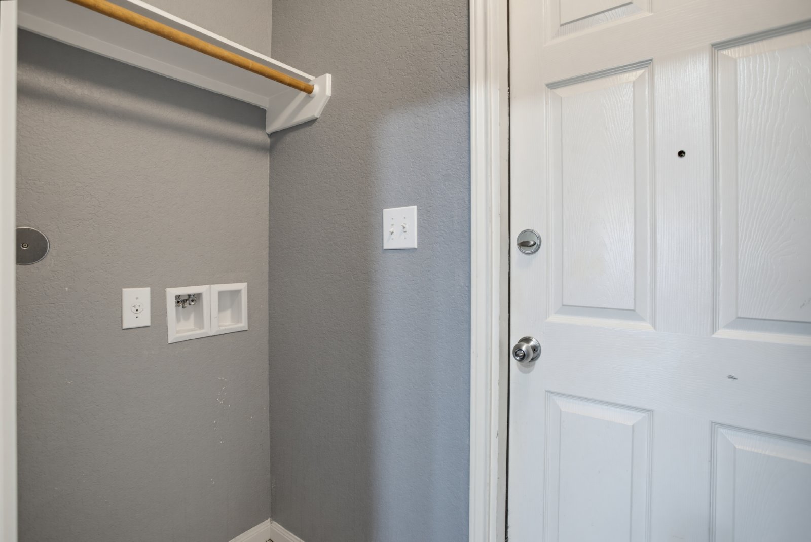 6643 Luckey Tree, San Antonio TX 78252 property image