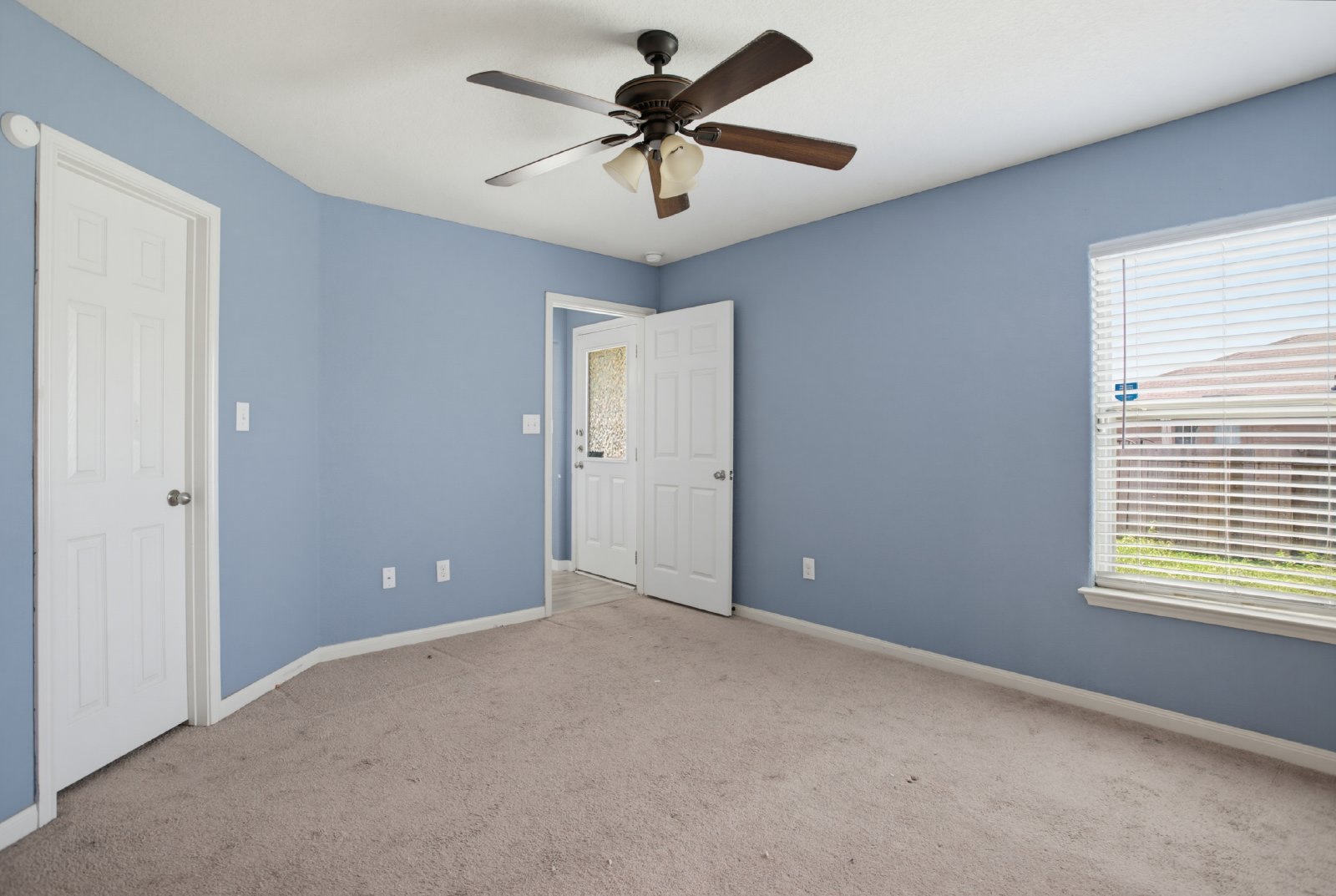 6643 Luckey Tree, San Antonio TX 78252 property image