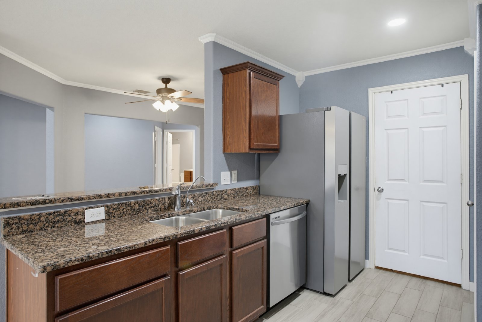 6643 Luckey Tree, San Antonio TX 78252 property image