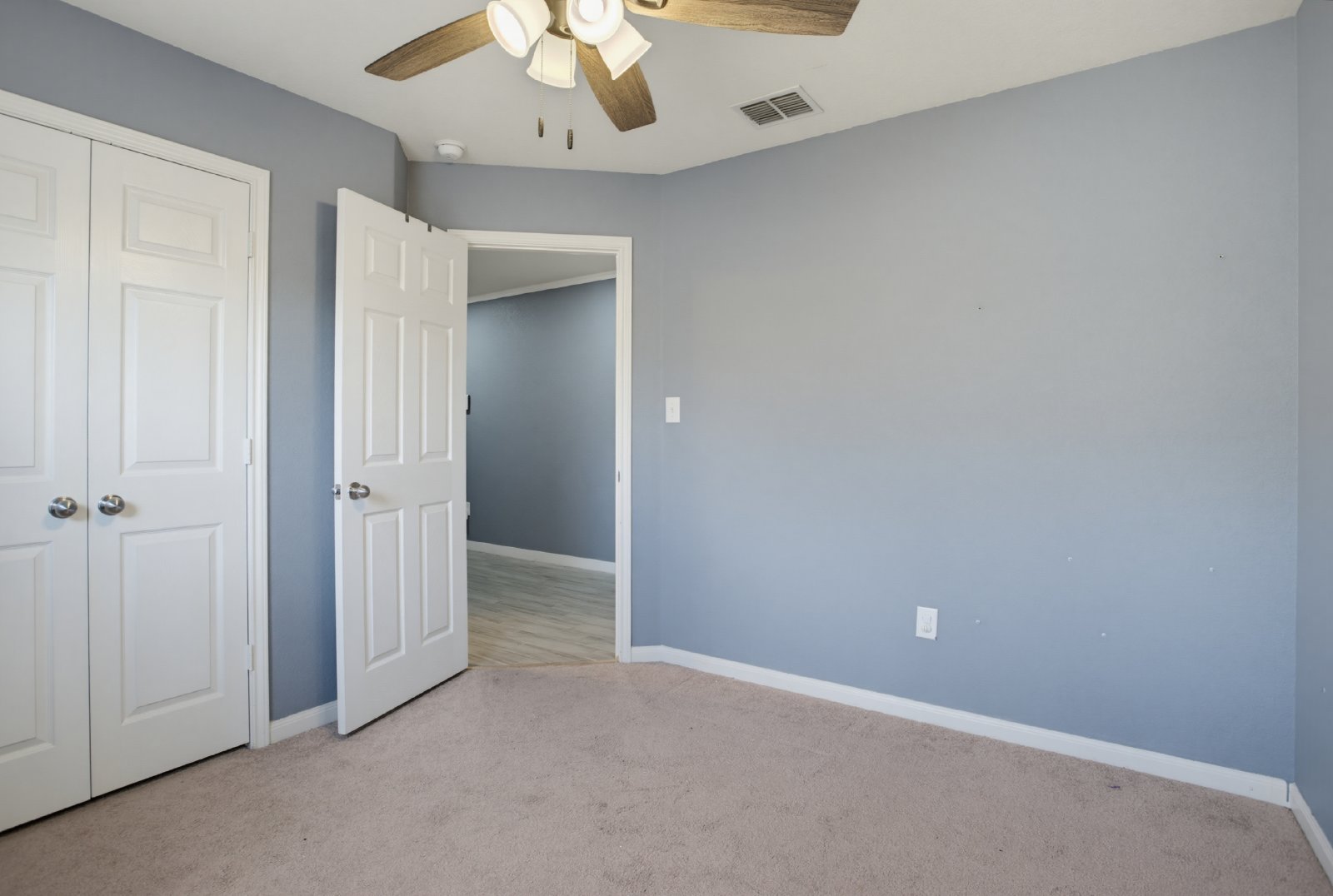 6643 Luckey Tree, San Antonio TX 78252 property image