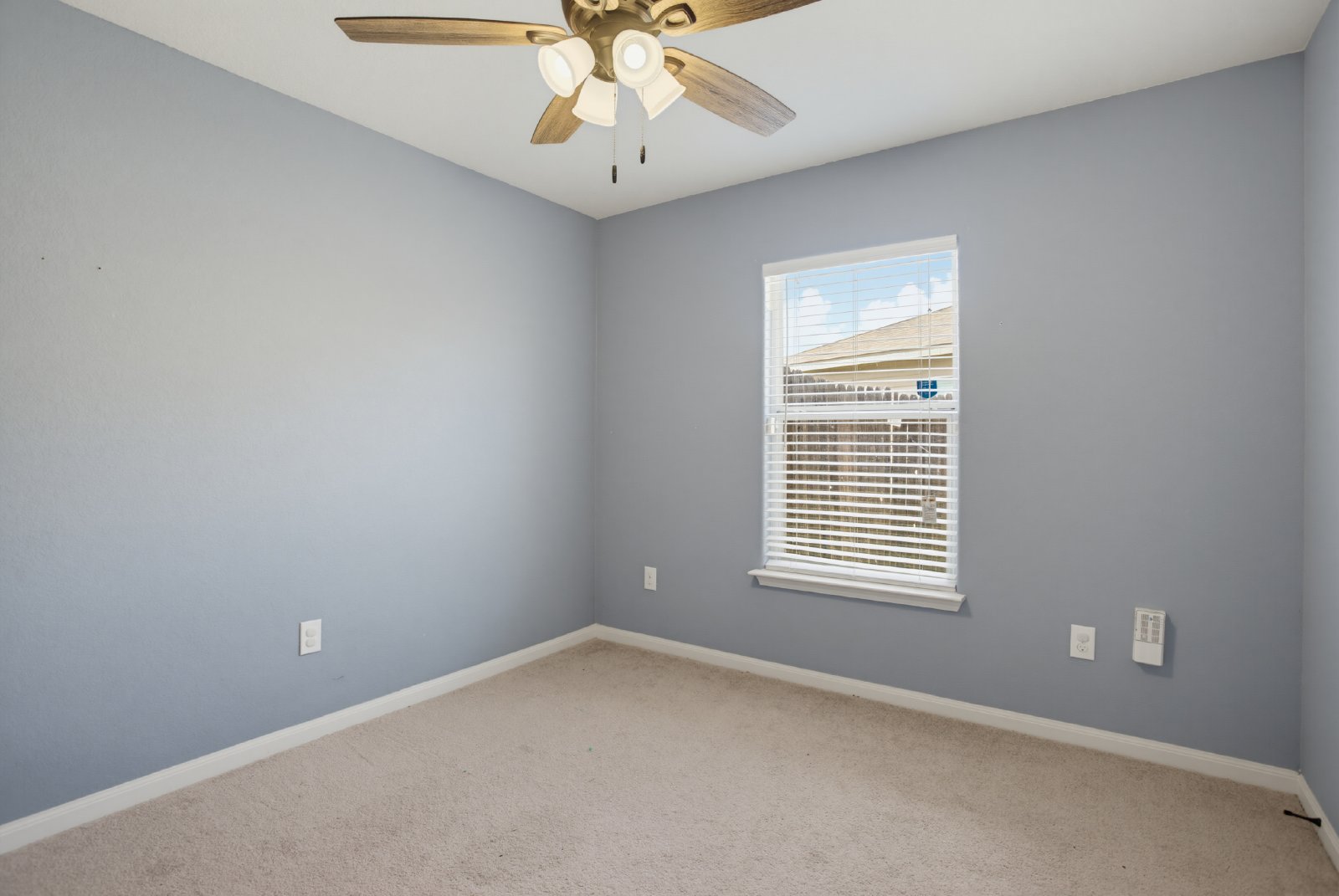 6643 Luckey Tree, San Antonio TX 78252 property image