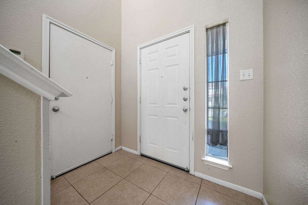 22223 Goldcrest Run, San Antonio TX 78260 property image